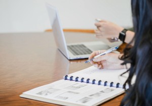 计算机留学生,什么时候启动国内求职准备最合适(计算机留学生何时启动国内求职准备最合适？)